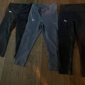 ALL 3 PAIR INCLUDED Under Armour Women's Leggings Trio - Black and Gray